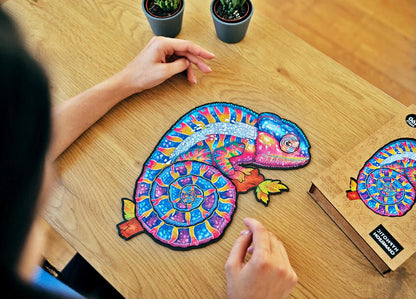 Hypnotic Chameleon Jigsaw | Woodlika Puzzle